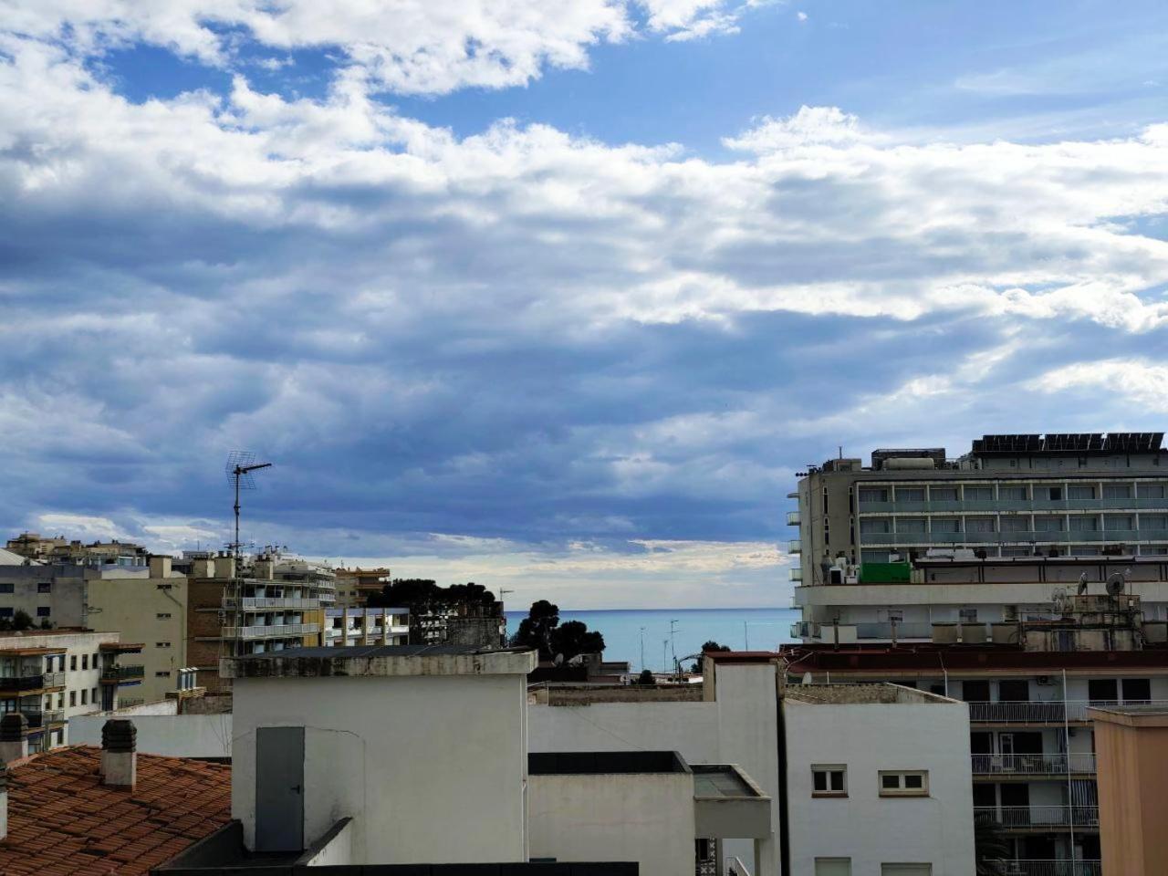 Comfy Apartment In Salou Exterior photo